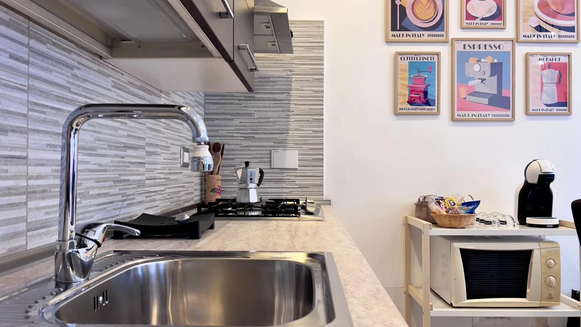 Pigneto Sun And Relax Apartment Rome Italy